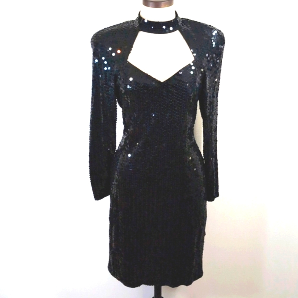 Vintage Lime Nite sequin, midi dress w open back & statement shoulders. Size 12.